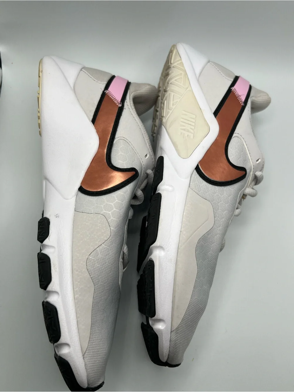 Nike tons life